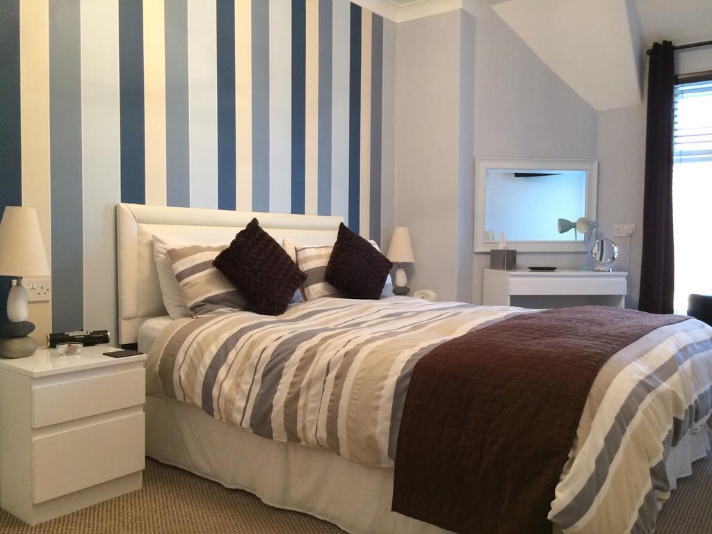 The Waterford Hotel Blackpool Bagian luar foto