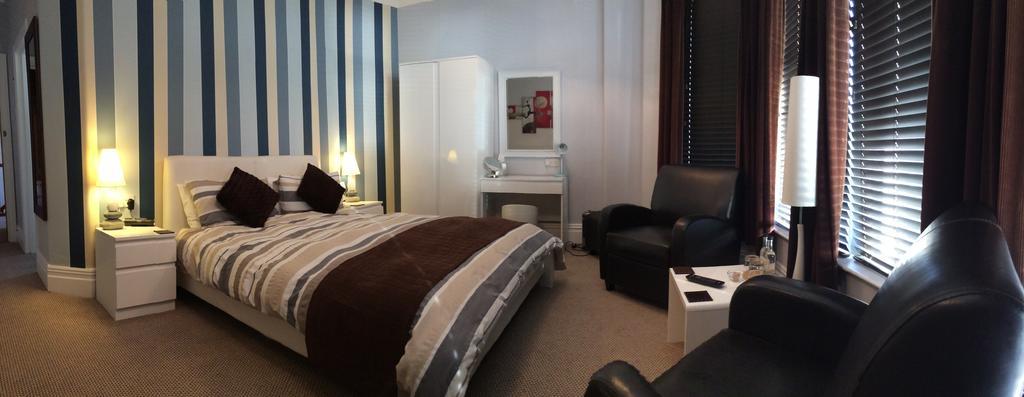 The Waterford Hotel Blackpool Bagian luar foto