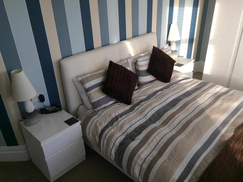 The Waterford Hotel Blackpool Bagian luar foto
